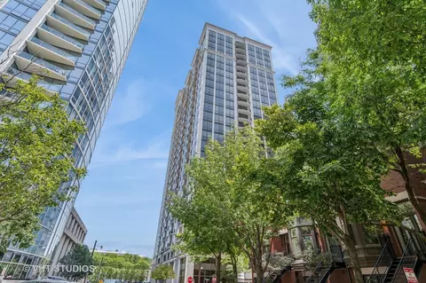 233 E 13th St #2209, Chicago, IL 60605