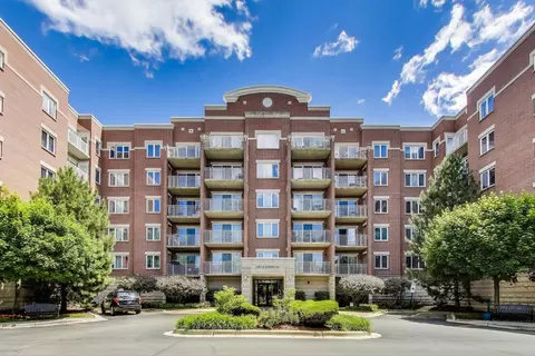 6560 W Diversey Ave #412D, Chicago, IL 60707
