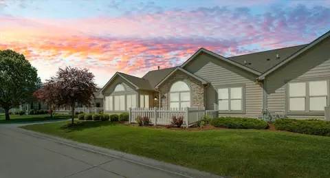 2754 J T Coffman Dr #2754, Champaign, IL 61822