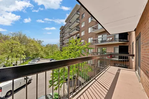 711 S River Rd S #309, Des Plaines, IL 60016 photo 17
