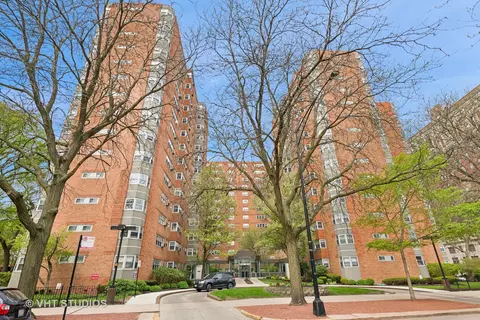 4950 N Marine Dr #1102, Chicago, IL 60640