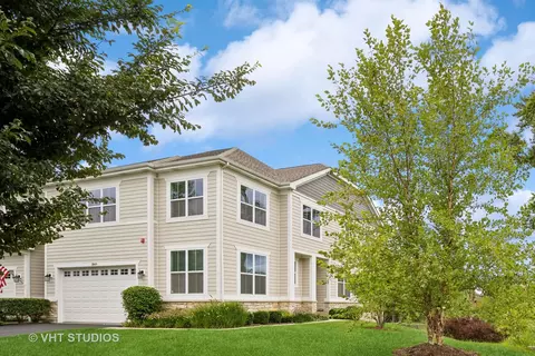 3849 Provenance Way, Northbrook, IL 60062