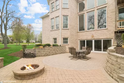 Exterior - 2001 Anthony Ln, Mchenry, IL 60051 photo 9 of 31