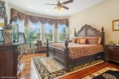 Bedroom - 2001 Anthony Ln, Mchenry, IL 60051 photo 1 of 3
