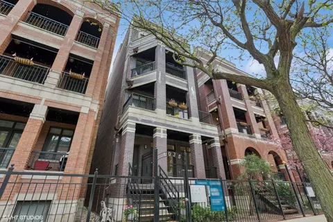 1035 W Monroe St #1, Chicago, IL 60607