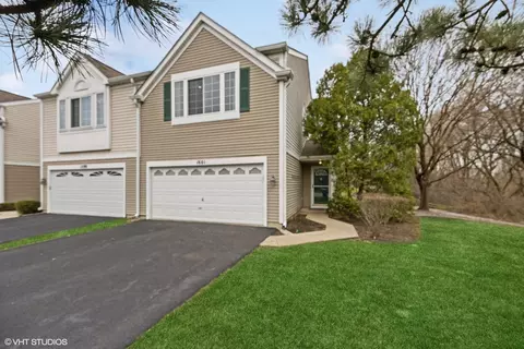 1601 Spaulding Rd, Bartlett, IL 60103