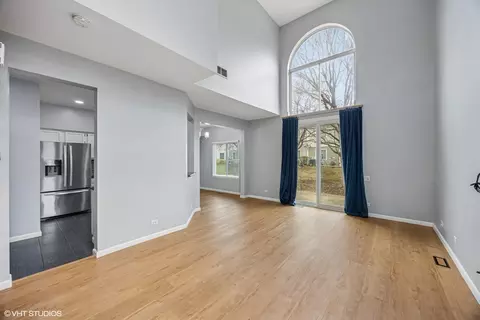 Living - 1601 Spaulding Rd, Bartlett, IL 60103 photo 1 of 3