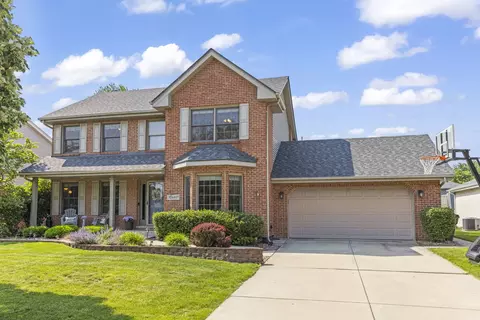 20 W427 Elizabeth Dr, Downers Grove, IL 60516