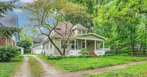 709 W Oregon St, Urbana, IL 61801