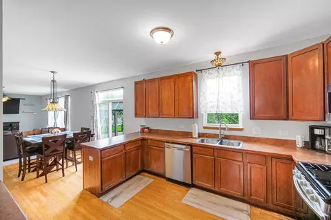 7662 Pin Oak Ct, Plainfield, IL 60586 photo 7