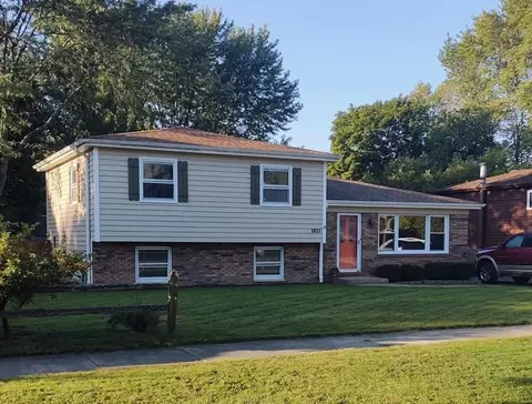 1621 Jeanette Ave, Saint Charles, IL 60174