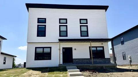 765 Kristin Dr, Normal, IL 61761