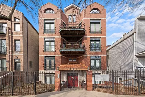 2428 W Iowa St #3W, Chicago, IL 60622