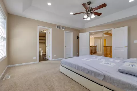 Bedroom - 2575 Adamsway Dr, Aurora, IL 60502 photo 2 of 4
