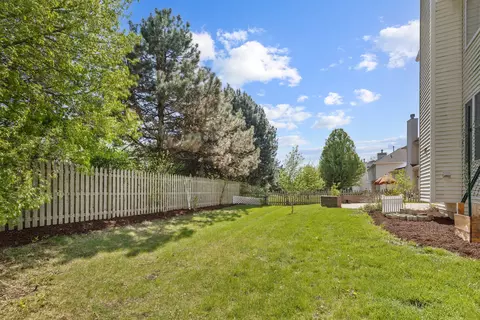 Exterior - 2575 Adamsway Dr, Aurora, IL 60502 photo 5 of 5