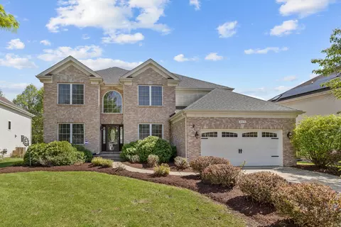 Exterior - 2575 Adamsway Dr, Aurora, IL 60502 photo 2 of 5