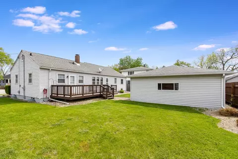 Exterior - 411 E 2nd St, Lockport, IL 60441 photo 3 of 3