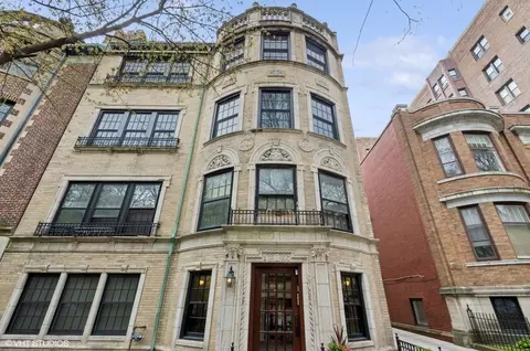 507 W Briar Pl #3, Chicago, IL 60657