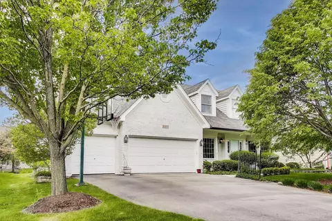 3511 Stackinghay Dr, Naperville, IL 60564
