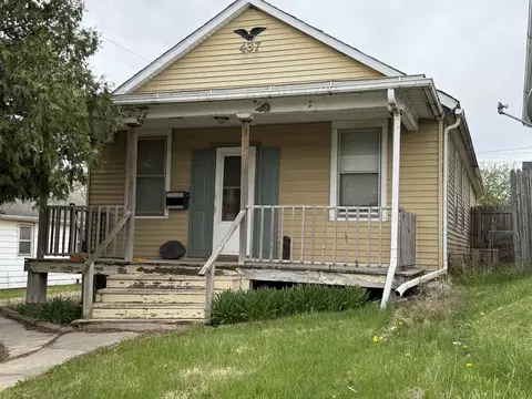 437 Sterling St, Lasalle, IL 61301