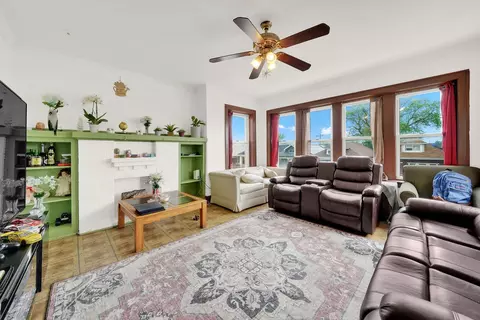 6022 S Artesian Ave, Chicago, IL 60629 photo 3