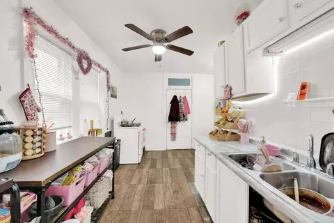 6022 S Artesian Ave, Chicago, IL 60629 photo 16