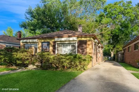 15427 Winchester Ave, Harvey, IL 60426