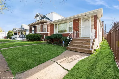 12329 S Yale Ave, Chicago, IL 60628