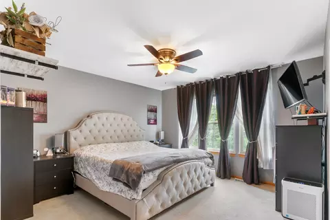 Bedroom - 4305 Anthony Ln, Plainfield, IL 60586 photo 1 of 3