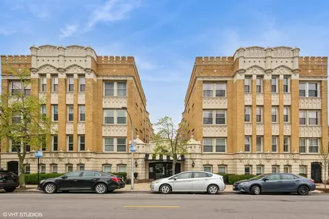 4240 N Clarendon Ave #114N, Chicago, IL 60613