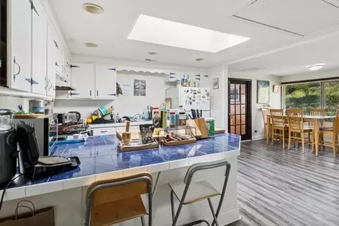 Kitchen - 2104 S River Rd, Des Plaines, IL 60018 photo 2 of 4