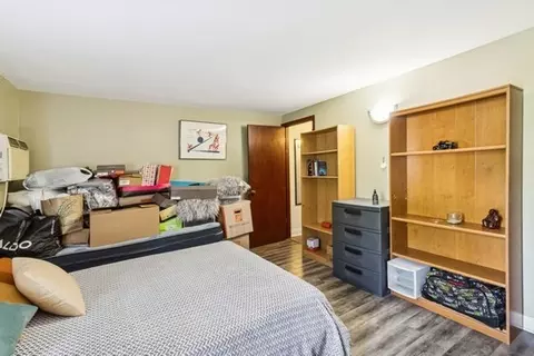 Bedroom - 2104 S River Rd, Des Plaines, IL 60018 photo 2 of 4