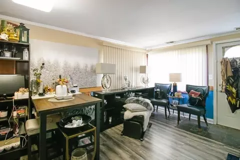 Living - 2104 S River Rd, Des Plaines, IL 60018 photo 3 of 3