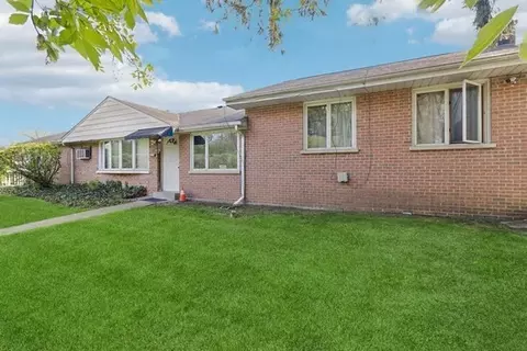 Other - 2104 S River Rd, Des Plaines, IL 60018 photo 5 of 7