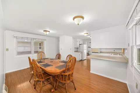 Dining - 800 Bryn Mawr Ave, Bartlett, IL 60103 photo 2 of 2