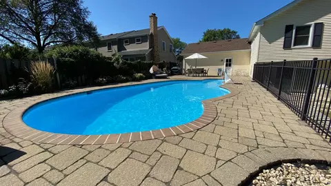 Exterior - 1617 Orth Dr, Wheaton, IL 60189 photo 5 of 8