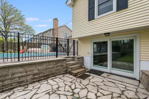 Exterior - 1617 Orth Dr, Wheaton, IL 60189 photo 2 of 8