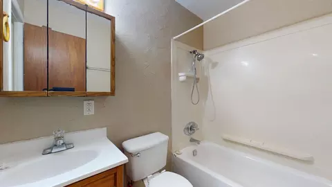 3320 Kimberly Dr, Champaign, IL 61821 photo 18