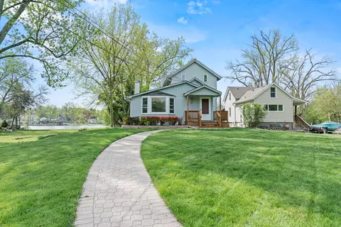 1307 Tower Ln, Cary, IL 60013 photo 23