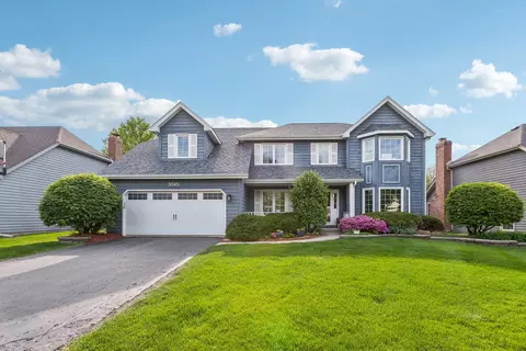 3515 Falkner Dr, Naperville, IL 60564