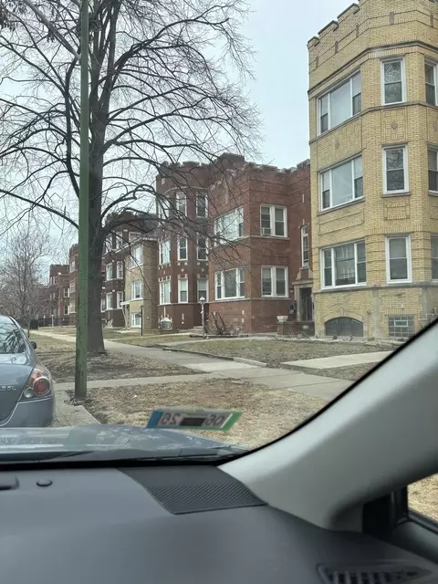 8233 S Langley Ave, Chicago, IL 60619