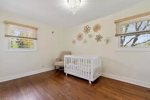 Bedroom - 200 Marshall Dr, Des Plaines, IL 60016 photo 2 of 2