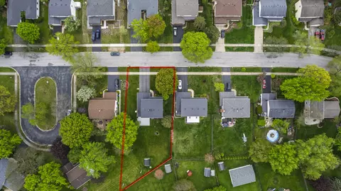 View/Area - 1494 Applegate Dr, Naperville, IL 60565 photo 3 of 6