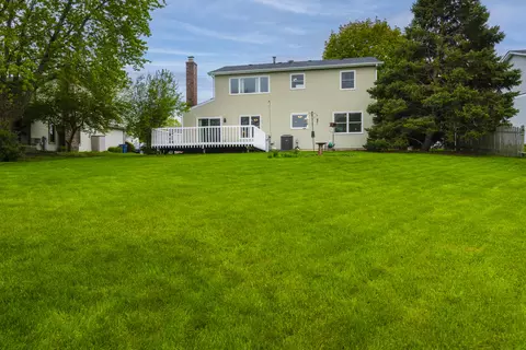 Exterior - 1494 Applegate Dr, Naperville, IL 60565 photo 3 of 7