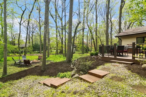 159 E Forest Ln, Palatine, IL 60067 photo 28