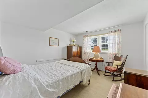 12581 Greensview Dr, Roscoe, IL 61073 photo 9