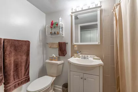 12581 Greensview Dr, Roscoe, IL 61073 photo 8