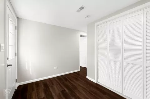 Entry Way - 415 W Riverside Dr, Mchenry, IL 60051 photo 2 of 2