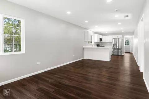 Other - 415 W Riverside Dr, Mchenry, IL 60051 photo 2 of 5