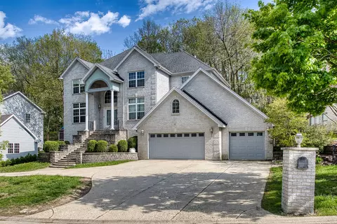 440 Delaware Cir, Bolingbrook, IL 60440